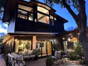 2401 Jarratt Ave, Austin TX 78703