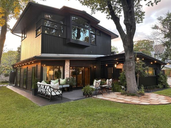 2401 Jarratt Ave, Austin TX 78703