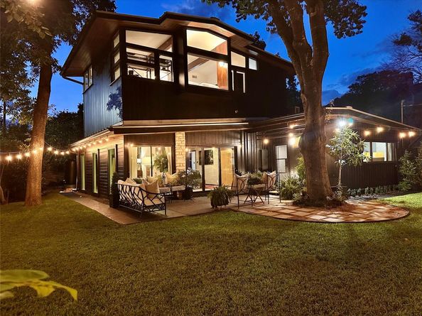 2401 Jarratt Ave, Austin TX 78703
