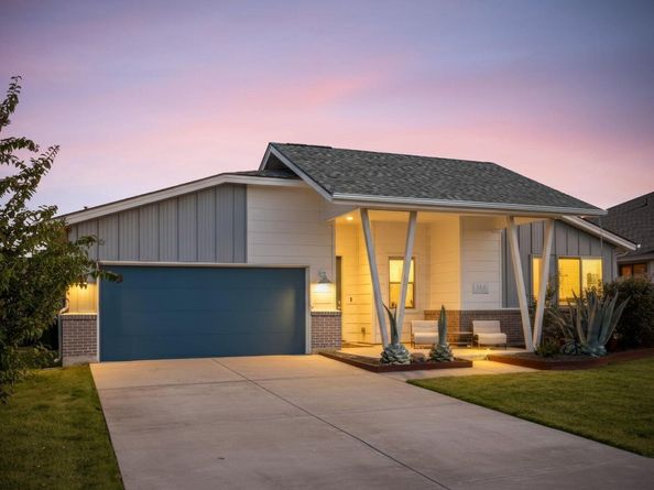 112 Dax DR, Liberty Hill TX 78642