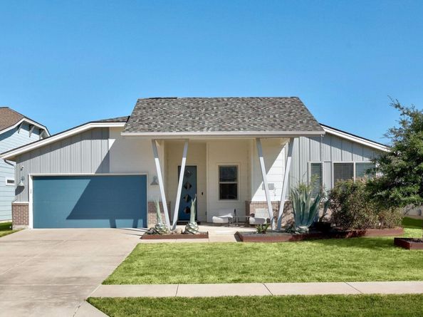 112 Dax DR, Liberty Hill TX 78642