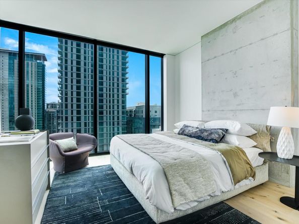 610 Davis ST 1902, Austin TX 78701