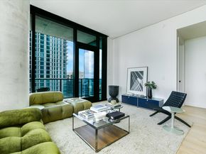 610 Davis ST 1902, Austin TX 78701