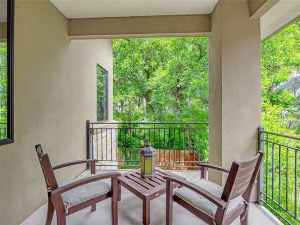 2312 Thornton RD B, Austin TX 78704