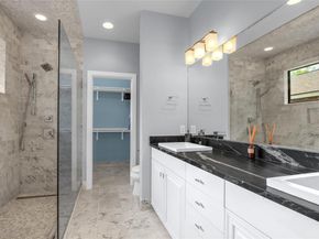 2312 Thornton RD B, Austin TX 78704