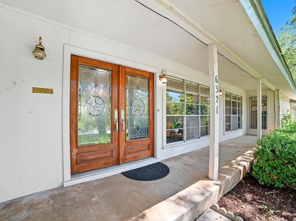 6321 Lakewood DR, Austin TX 78731