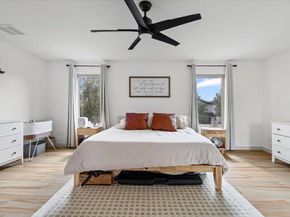 120 Hillhouse LN, Manchaca TX 78652