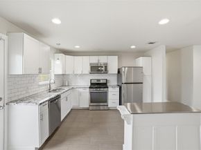 5510 Manor RD A, Austin TX 78723