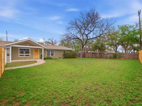 5510 Manor RD A, Austin TX 78723