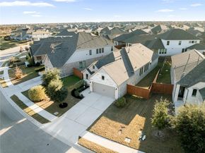 220 Freeman LOOP, Liberty Hill TX 78642