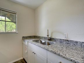 4307 S 1st ST 103, Austin TX 78745