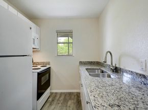 4307 S 1st ST 103, Austin TX 78745