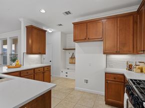 422 Village Commons BLVD, Georgetown TX 78633