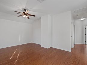 422 Village Commons BLVD, Georgetown TX 78633