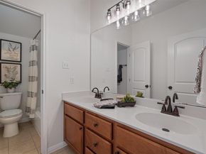 422 Village Commons BLVD, Georgetown TX 78633