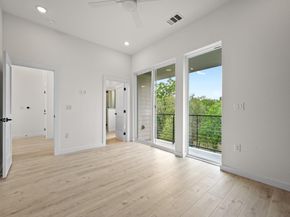 2000 Riverside Farms RD 14101, Austin TX 78741