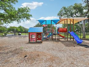 3933 Kristencreek LN, Round Rock TX 78681