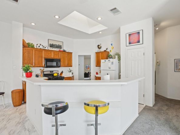 3933 Kristencreek LN, Round Rock TX 78681