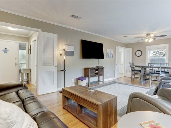 1104 Canyon Edge DR A & B, Austin TX 78733