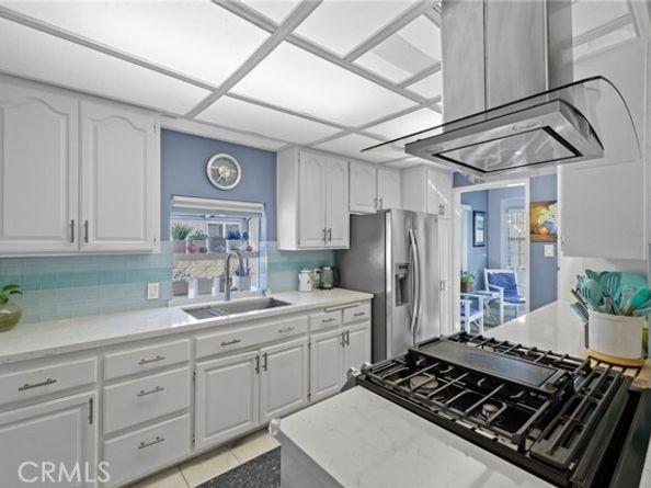 6542 Babcock Avenue, North Hollywood (los Angeles) CA 91606