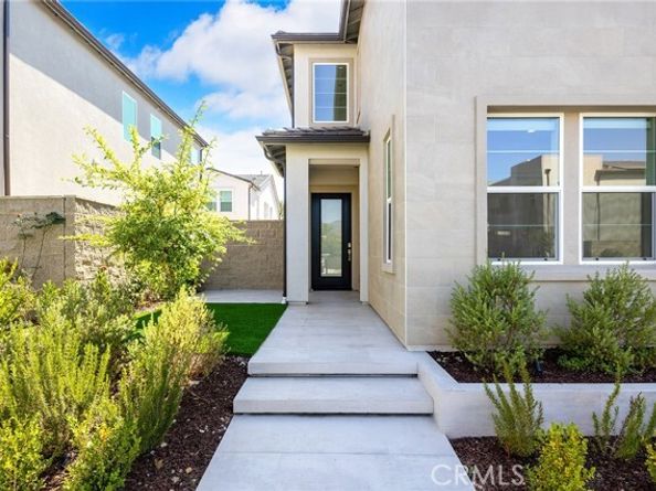131 Bear Leaf Drive, Lake Forest (el Toro) CA 92630