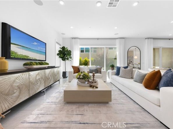 131 Bear Leaf Drive, Lake Forest (el Toro) CA 92630