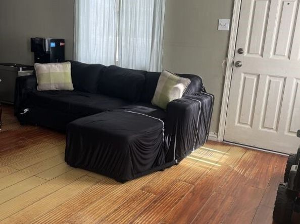 13039 Kelowna Street, Pacoima (los Angeles) CA 91331