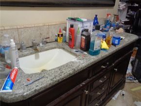 8801 Hayvenhurst Avenue, North Hills (los Angeles) CA 91343