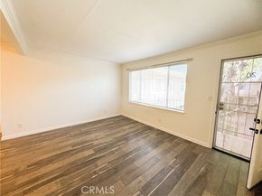 20954 Parthenia Street 20, Canoga Park (los Angeles) CA 91304