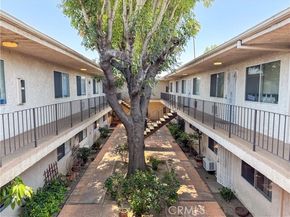 20954 Parthenia Street 20, Canoga Park (los Angeles) CA 91304
