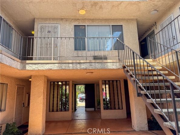 20954 Parthenia Street 20, Canoga Park (los Angeles) CA 91304