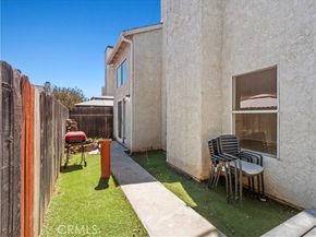 11384 Dronfield 36, Pacoima (los Angeles) CA 91331