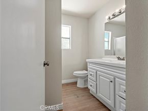 11384 Dronfield 36, Pacoima (los Angeles) CA 91331