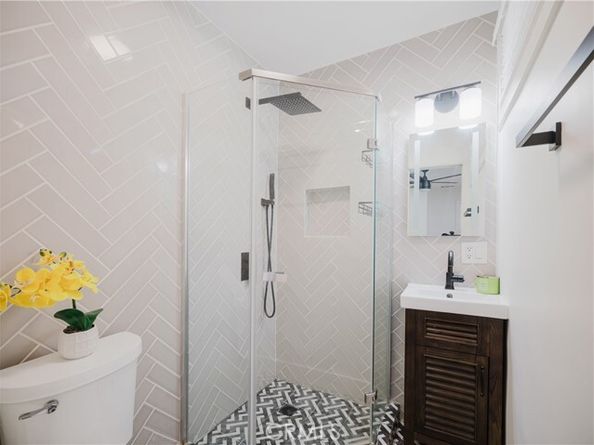 23664 Community Street, West Hills (los Angeles) CA 91304