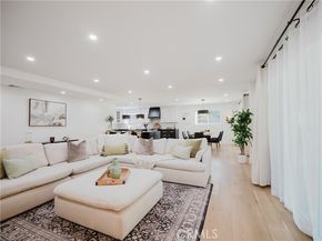 23664 Community Street, West Hills (los Angeles) CA 91304