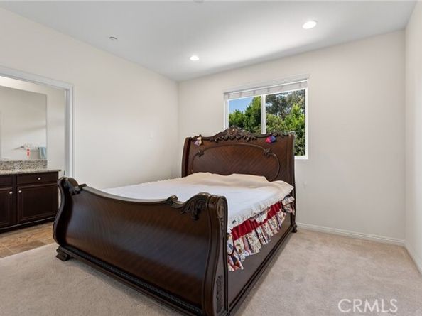 9849 Dreams Avenue, North Hills (los Angeles) CA 91345