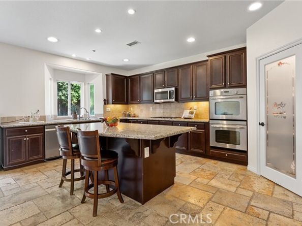 9849 Dreams Avenue, North Hills (los Angeles) CA 91345