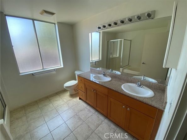7551 Jordan 210, Canoga Park (los Angeles) CA 91303