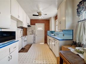 17650 Welby Way, Los Angeles CA 91406