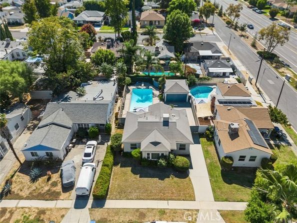17650 Welby Way, Los Angeles CA 91406