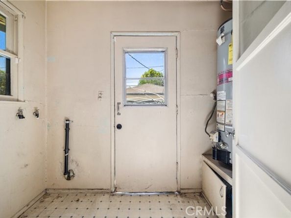 17650 Welby Way, Los Angeles CA 91406