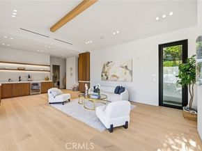 16782 Otsego, Encino (los Angeles) CA 91436