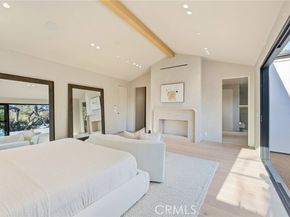 16782 Otsego, Encino (los Angeles) CA 91436