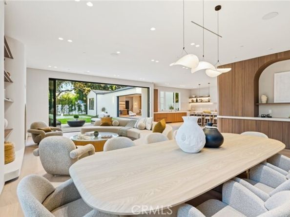 16782 Otsego, Encino (los Angeles) CA 91436