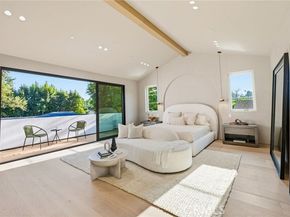 16782 Otsego, Encino (los Angeles) CA 91436