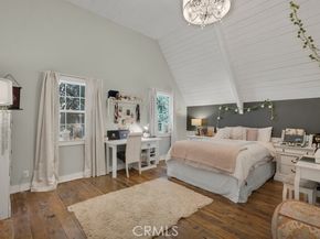 4267 Canoga Avenue, Woodland Hills (los Angeles) CA 91364