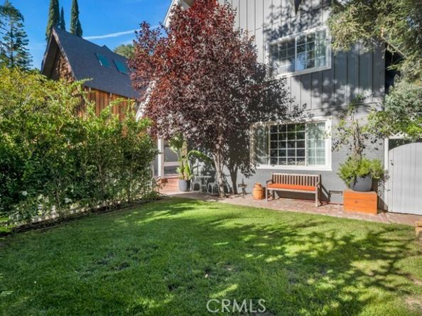 4267 Canoga Avenue, Woodland Hills (los Angeles) CA 91364