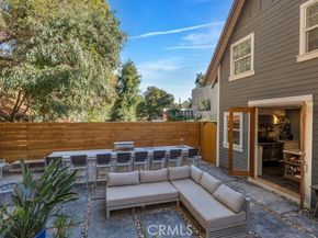 4267 Canoga Avenue, Woodland Hills (los Angeles) CA 91364