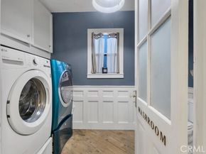 4267 Canoga Avenue, Woodland Hills (los Angeles) CA 91364