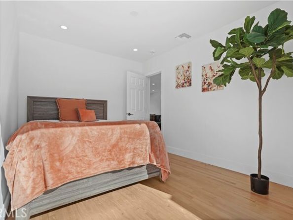 11330 Blix Street, Other - See Remarks CA 91602